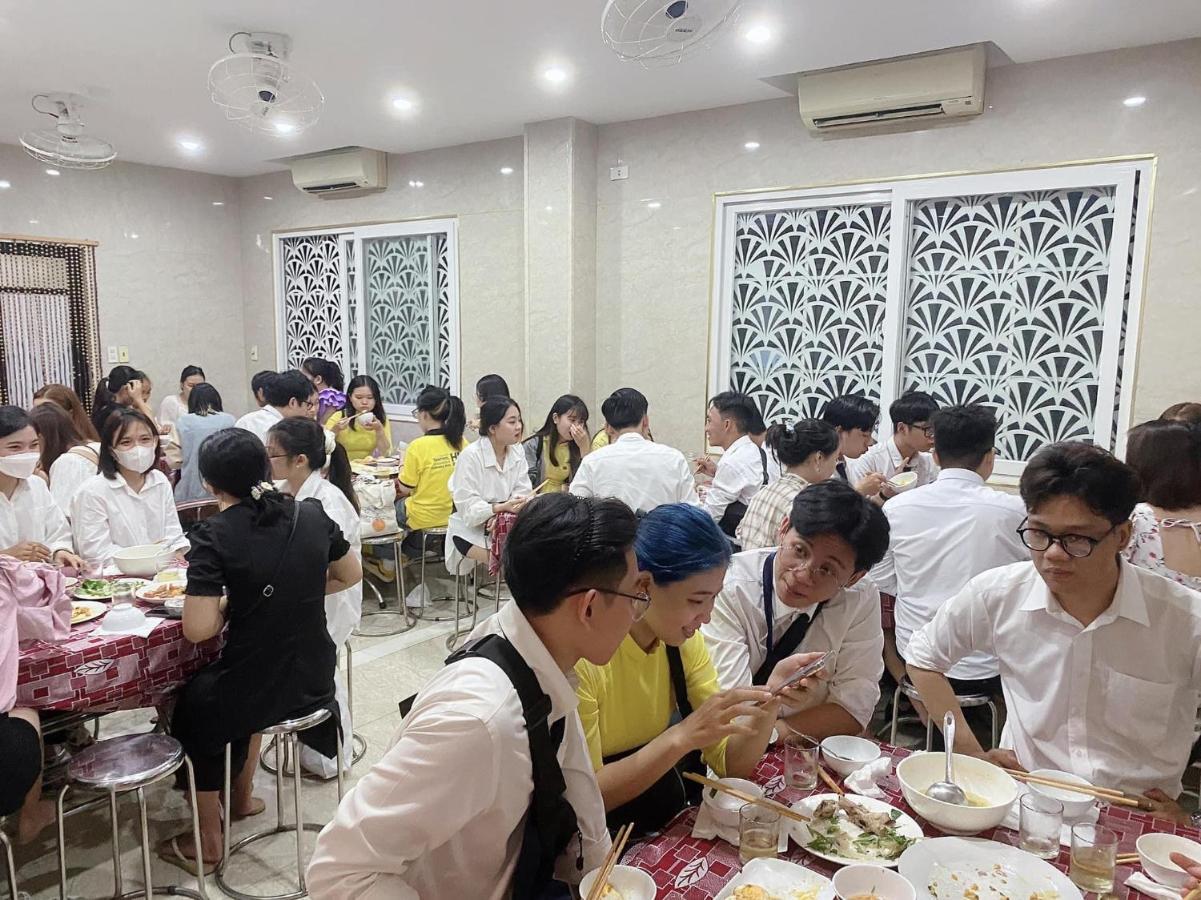 הואה Nhu Hien Hotel מראה חיצוני תמונה