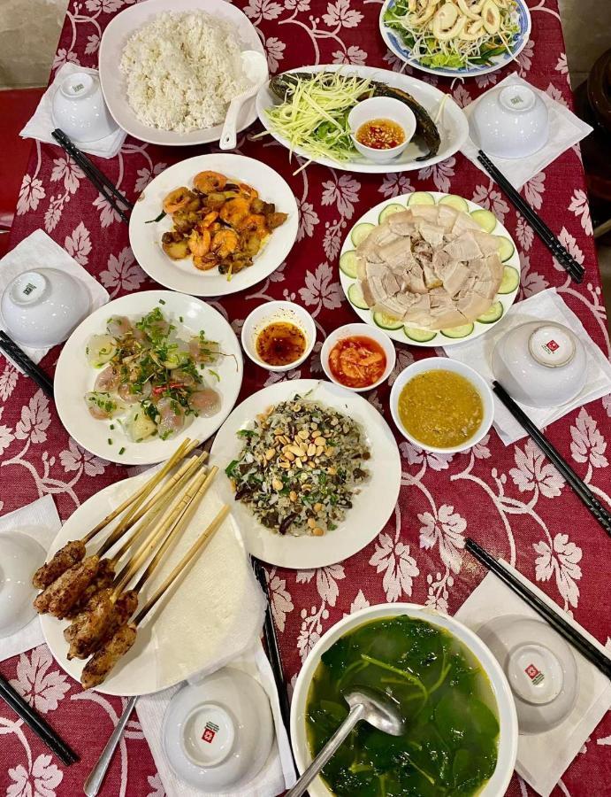 הואה Nhu Hien Hotel מראה חיצוני תמונה