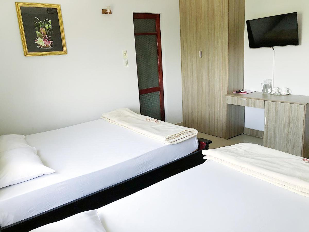 הואה Nhu Hien Hotel מראה חיצוני תמונה